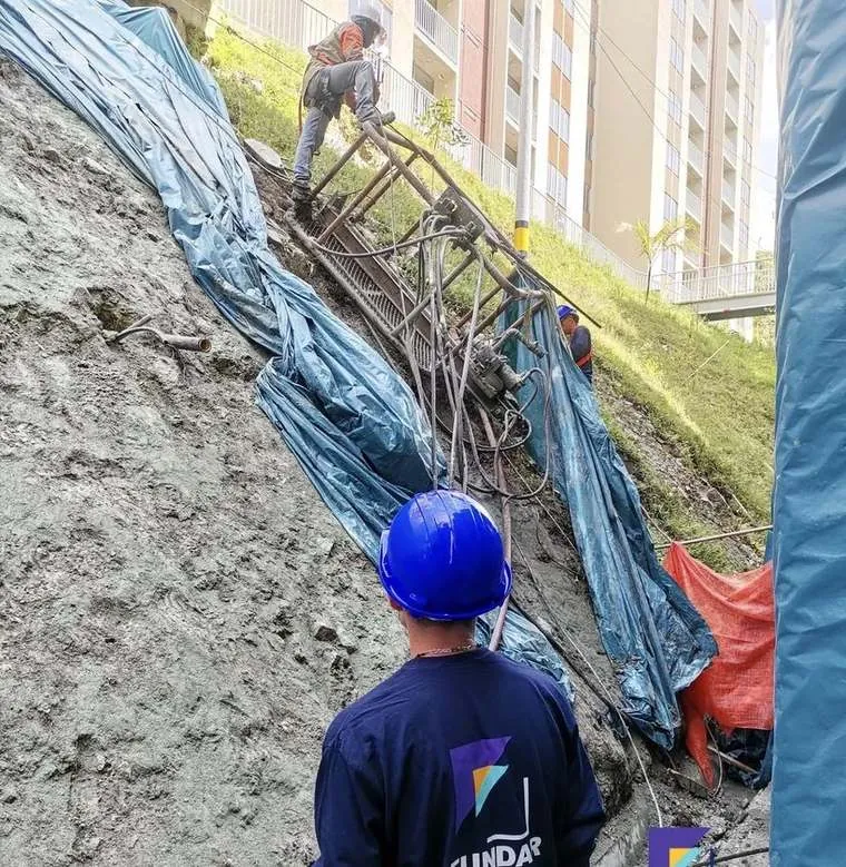 Construcción de Sostenimiento — Fundar Ingenieros